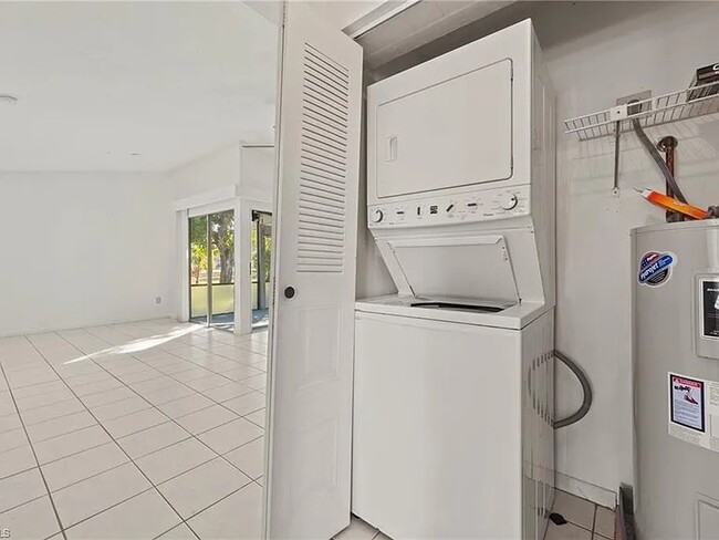 Building Photo - 10578 Quincy Ct