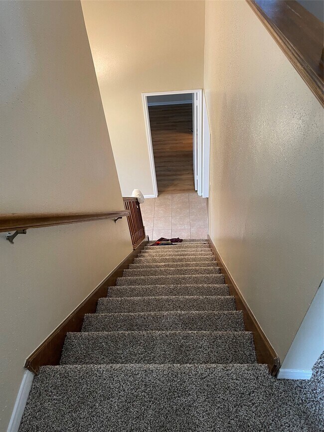 Building Photo - 2914 Arrowhead Dr
