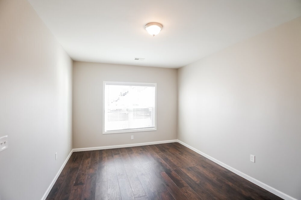 Building Photo - 55 Richmond Dr