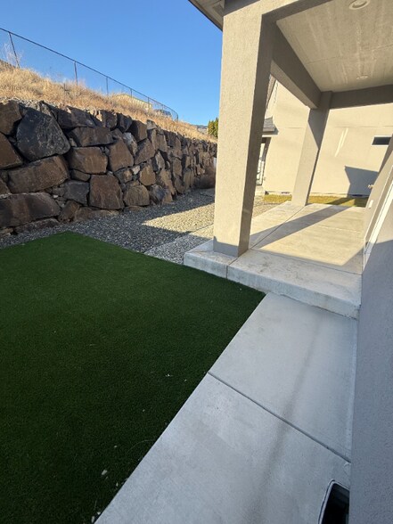 Building Photo - 790 Rio Vis Lp