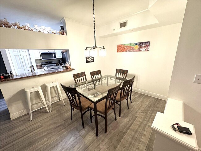 Building Photo - 17125 N Bay Rd