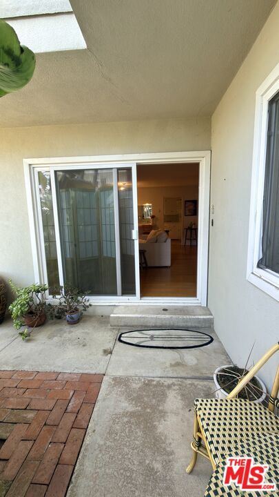 Building Photo - 1570 Via Capri