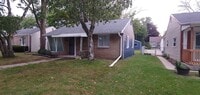 Building Photo - 5817 N 32nd St