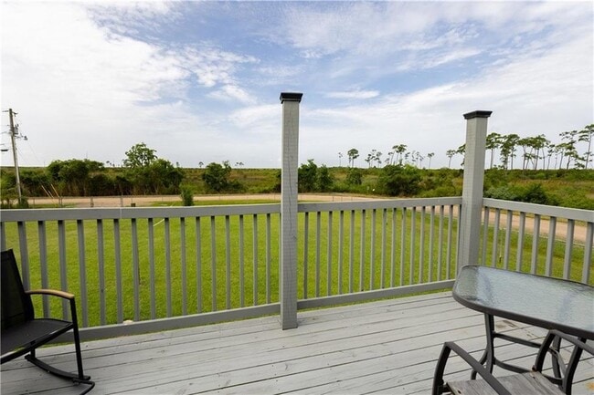 Building Photo - 26321 Mildred Dr