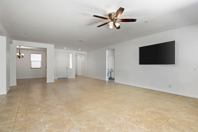 Building Photo - 73771 Picasso Dr