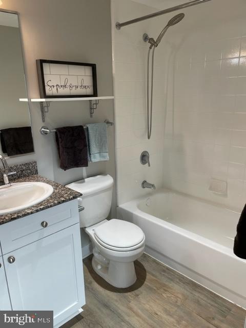 Building Photo - 777 7th St NW