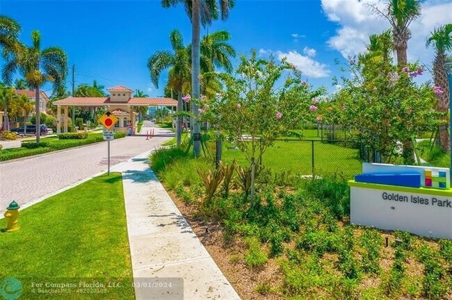 Building Photo - 600 Layne Blvd