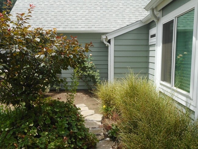 Building Photo - 4098 W. San Jose