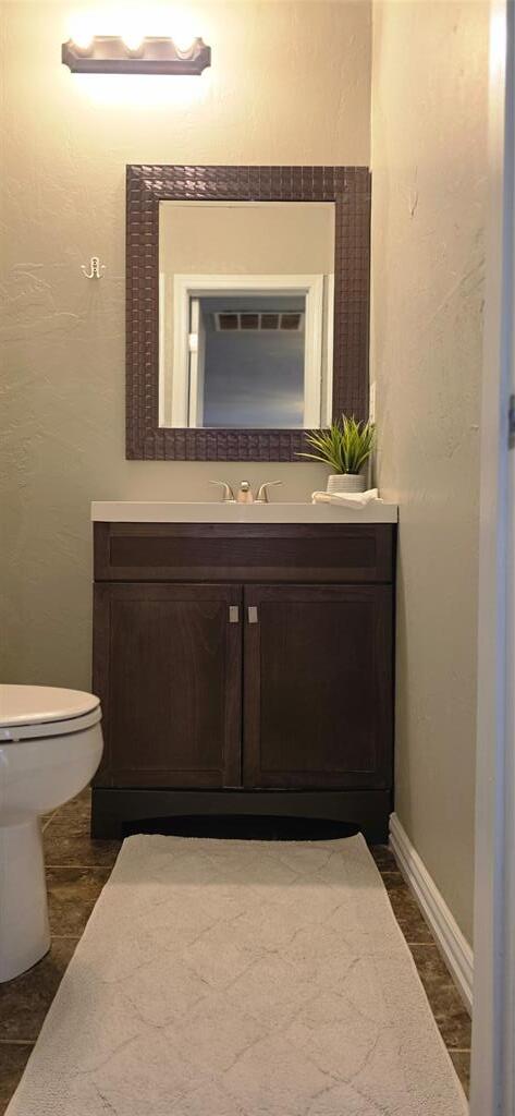 Building Photo - 7307 Edenborough Dr