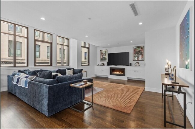 Building Photo - 108-110 Arlington St