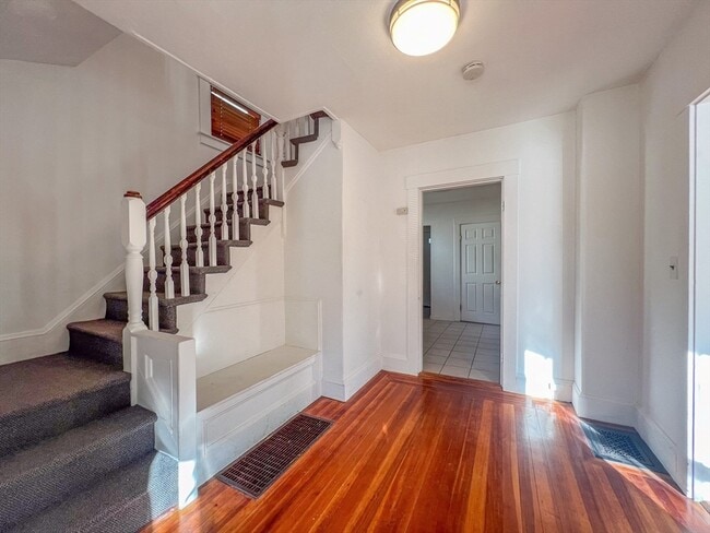 Building Photo - 1146 Chestnut St