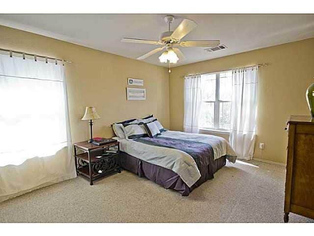 Building Photo - 15301 Ora Ln