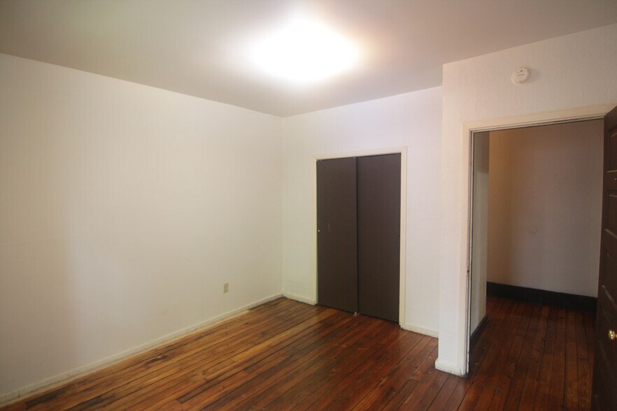 Building Photo - 314 S Trenton Ave