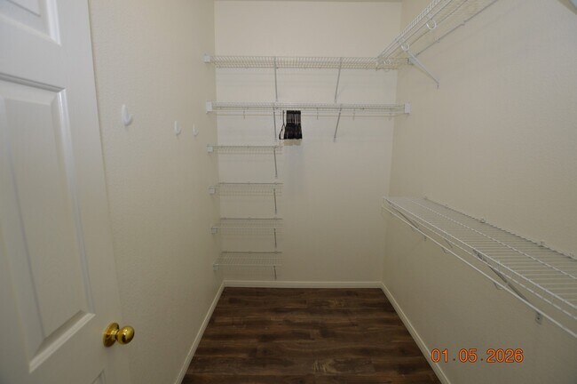 Building Photo - 7737 W Trails Village Pl