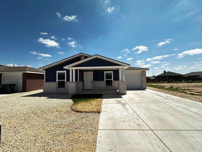 Building Photo - 3/2 in Frenship ISD- Upland West