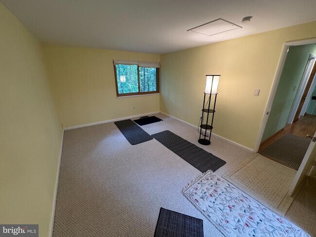 Building Photo - 11717 Happy Choice Ln