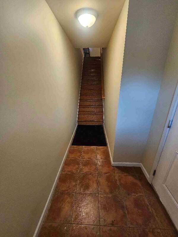 Building Photo - 289 Arlington Ave