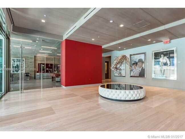 Building Photo - 1080 Brickell Ave