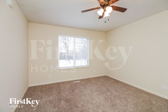 Building Photo - 3023 Impressions Dr