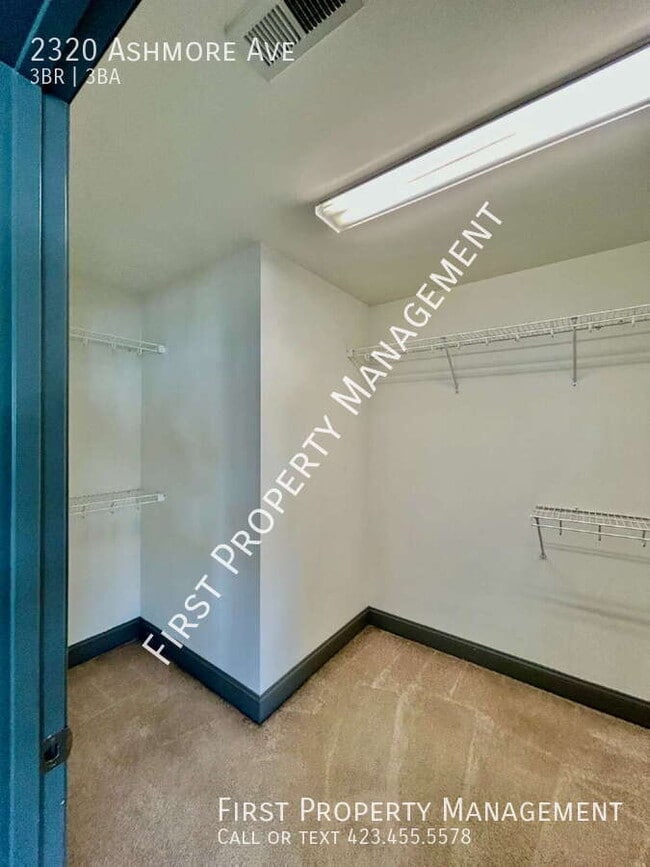 Building Photo - 2320 Ashmore Ave