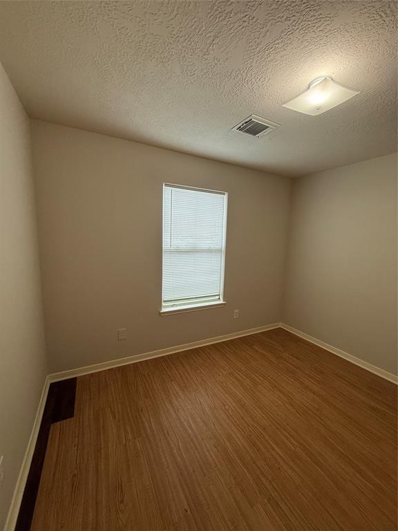 Building Photo - 5010 Woodland Meadows Ln