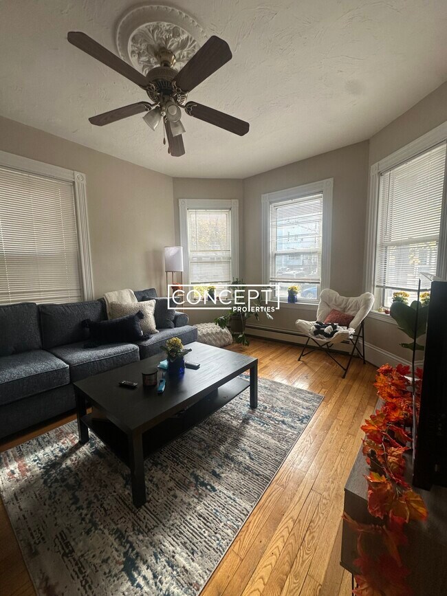 Primary Photo - 66 Calumet St