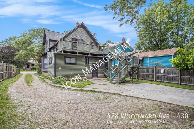 Building Photo - 428 Woodward Ave
