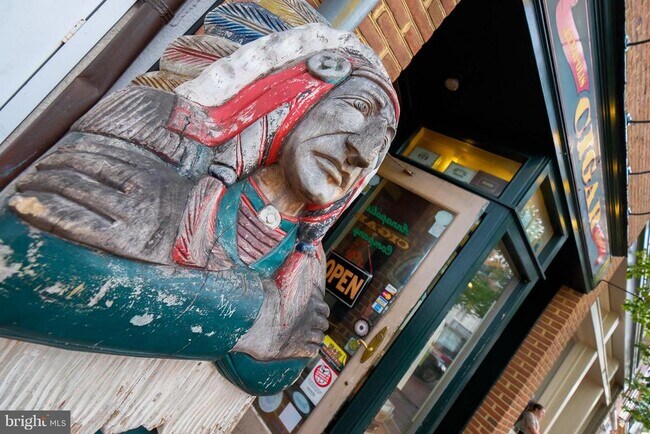 Building Photo - 149 Main St