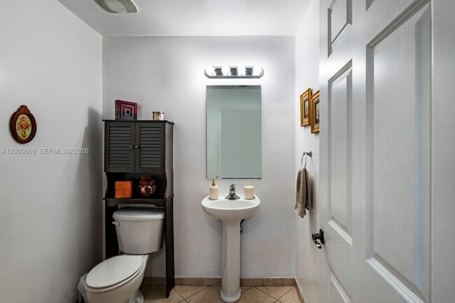 Building Photo - 8390 SW 72nd Ave