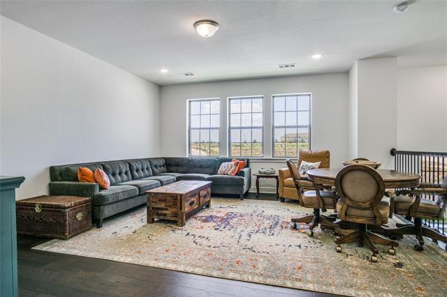 Building Photo - 2201 Sandlin Dr