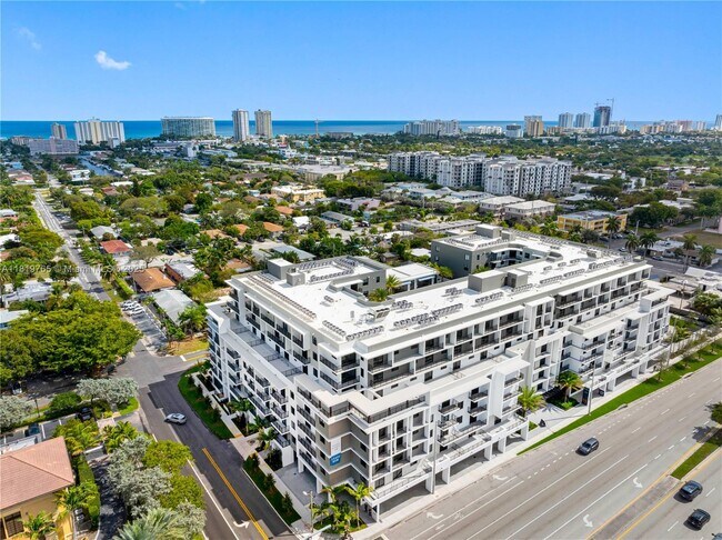Building Photo - 208 N Federal Hwy