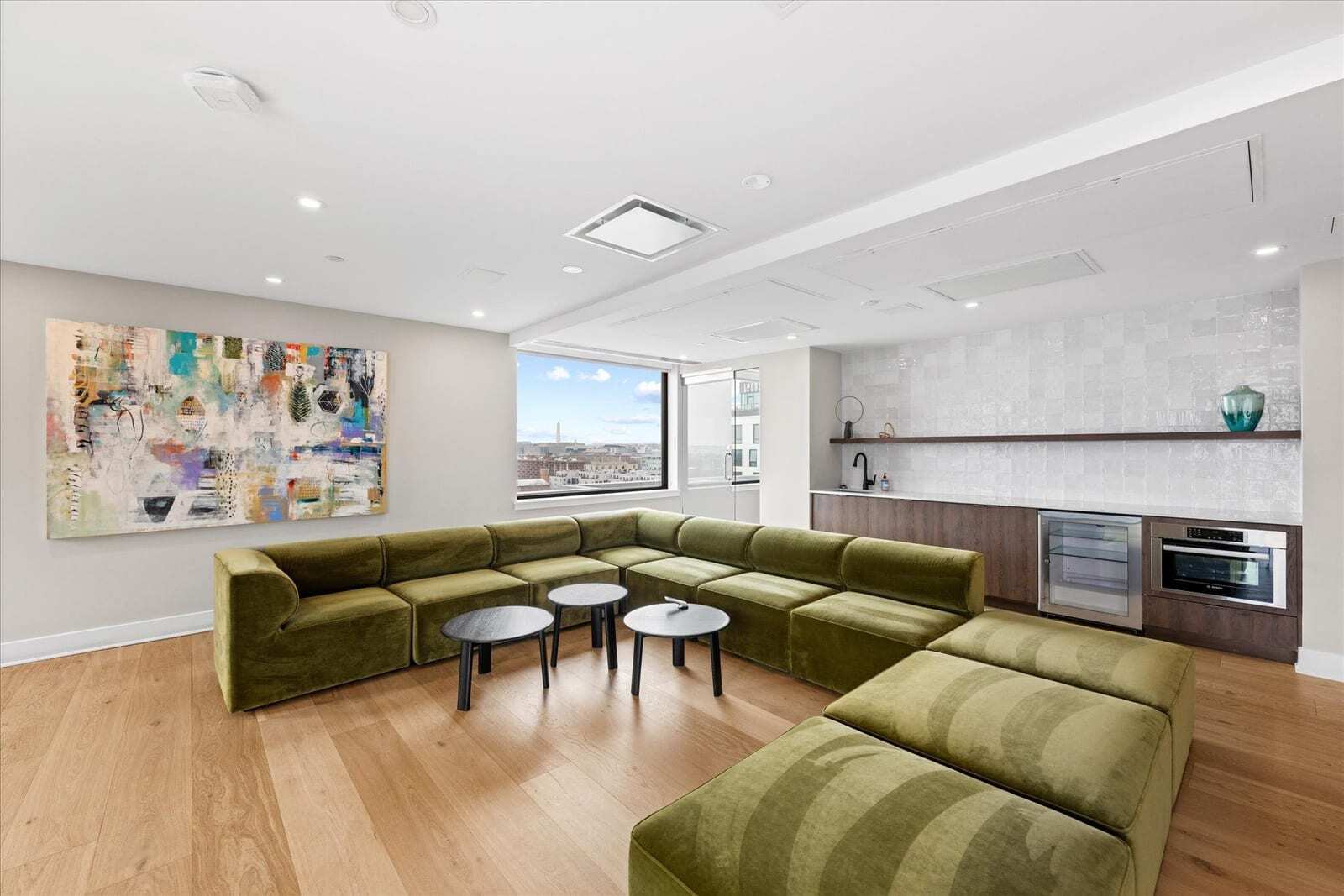 PH Common Area Lounge - 37 L St SE
