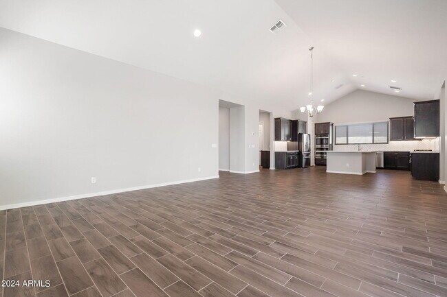 Building Photo - 20531 W Mariposa St