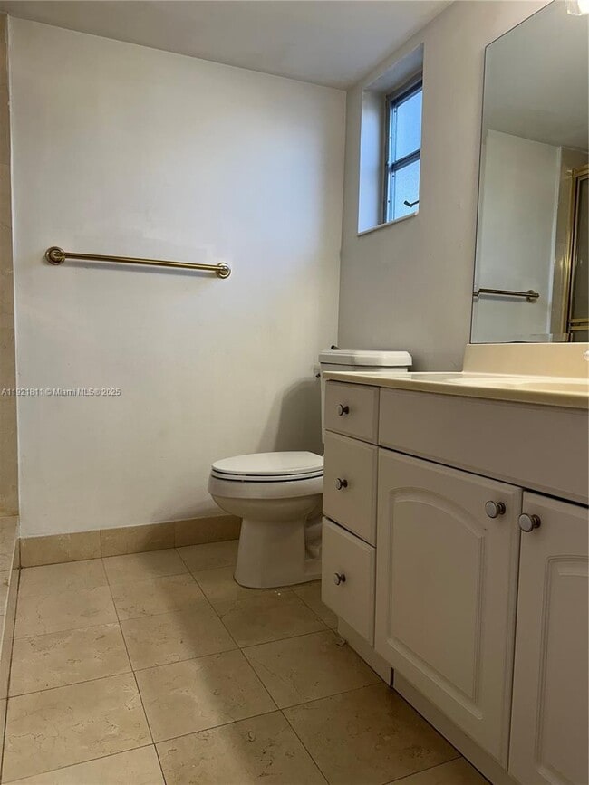 Building Photo - 4100 N 58th Ave