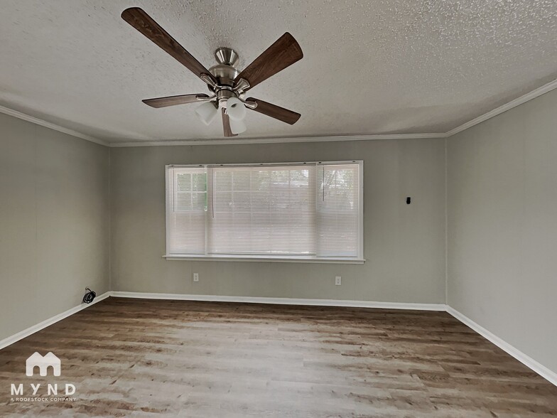 Building Photo - 1587 Pintail Rd
