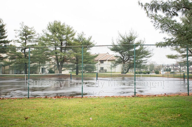 Building Photo - 159A Birchfield Ct