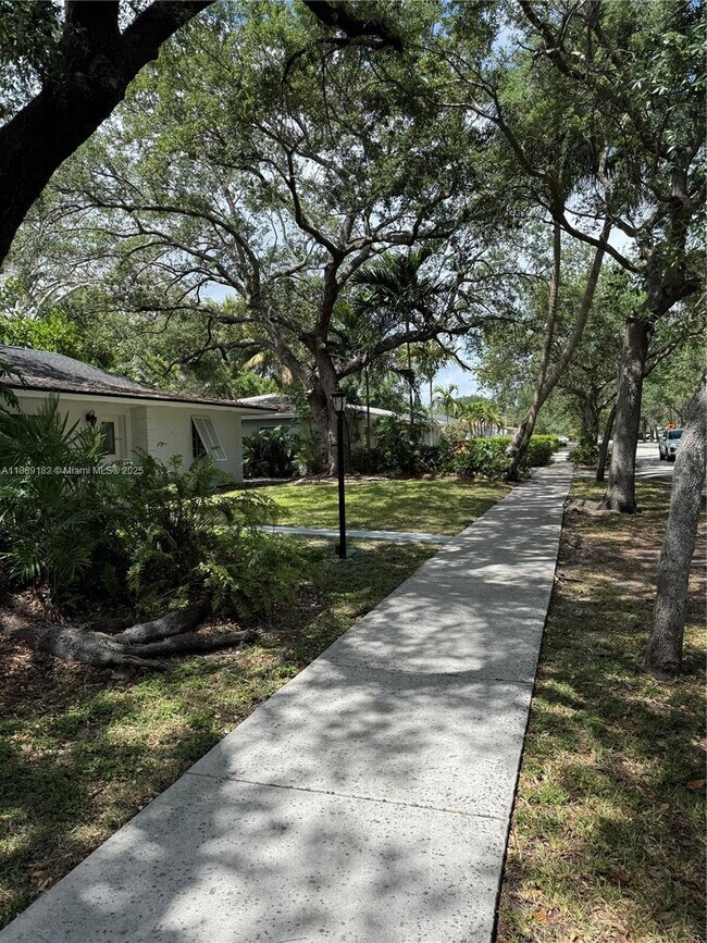 Building Photo - 11780 SW 81st Rd
