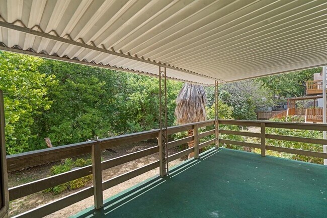 Building Photo - 11809 Eubank Dr
