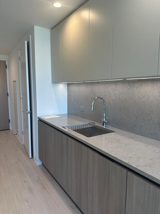 Building Photo - 10 Provost St