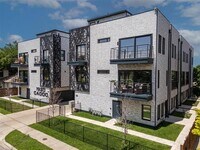 Building Photo - 1920 Caddo St