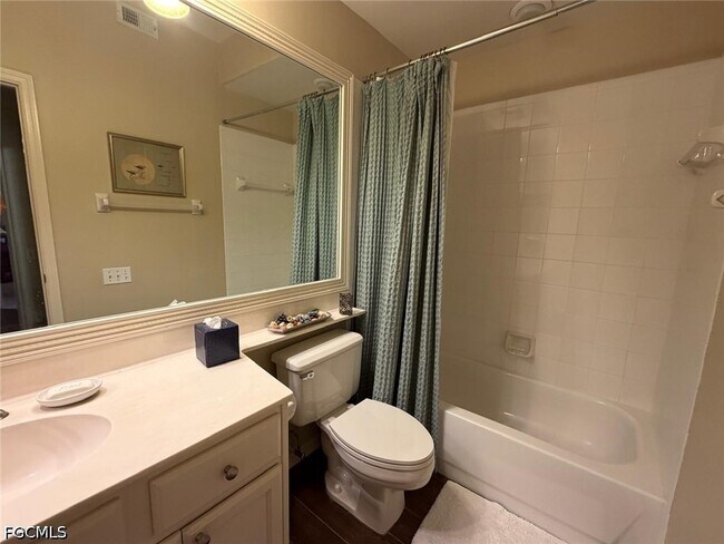 Building Photo - 9100 Southmont Cove
