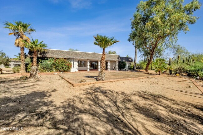 Building Photo - 12323 E Appaloosa Pl