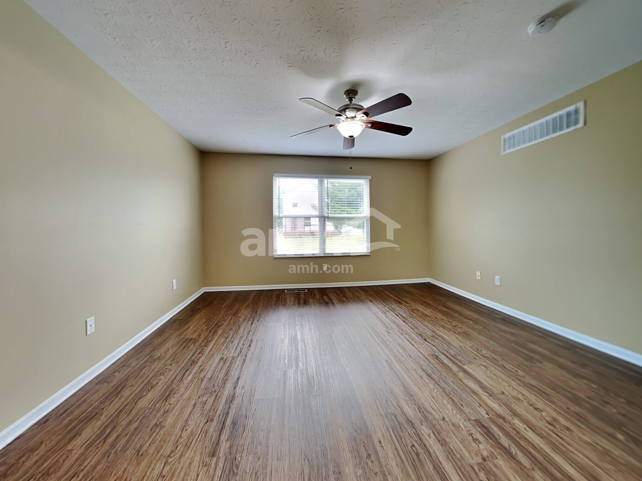 Building Photo - 1810 Wheatfield Way