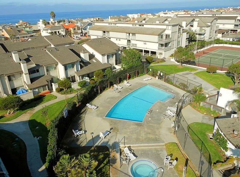 Pool / Jacuzzi / Tennis Courts - 3029 Harbor Blvd
