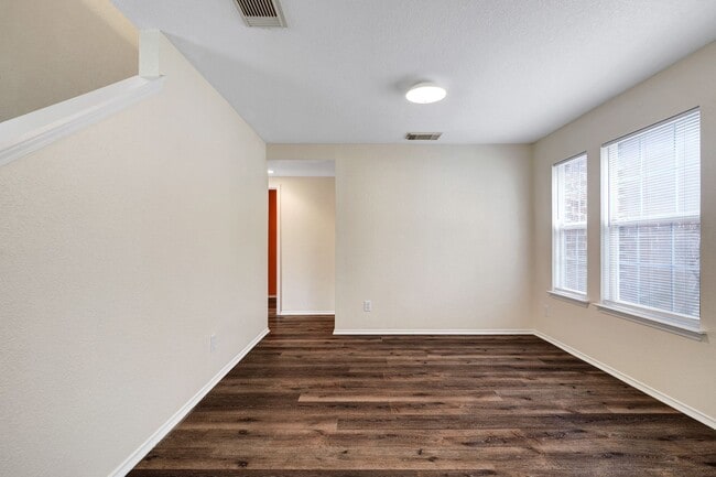 Building Photo - Spacious Brick-Front Home with Loft and Ex...