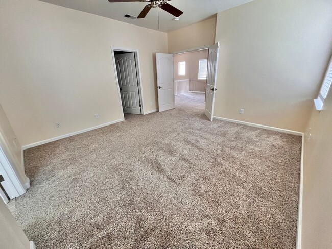 Building Photo - Beautifully Remodeled 4-Bedroom, 2.5 Bath ...