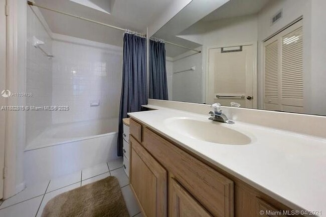 Building Photo - 1280 S Alhambra Cir