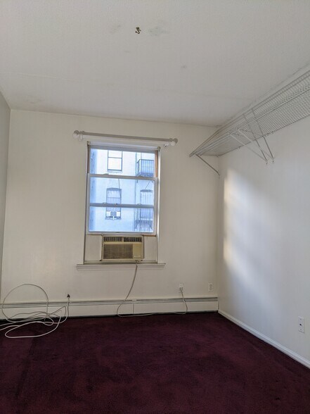 Building Photo - 124 W 117th St