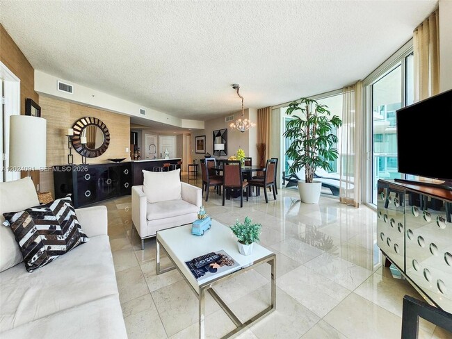 Building Photo - 150 Sunny Isles Blvd
