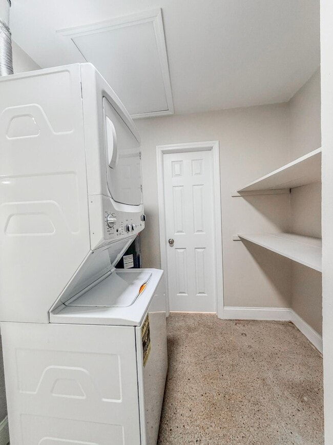 Building Photo - 703 N 25th St